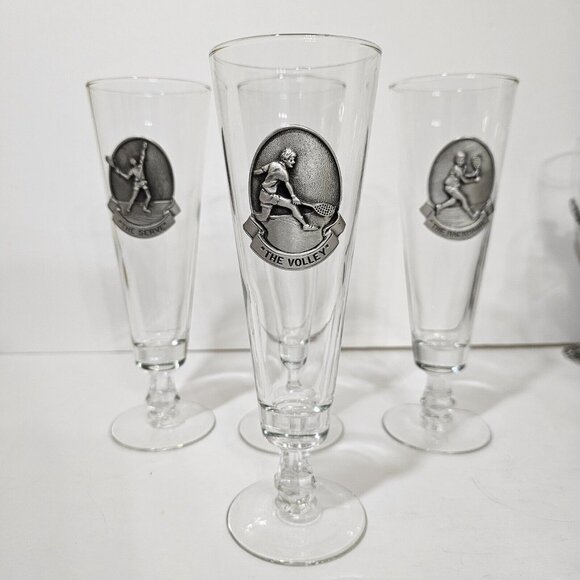 Set of 4 Pilsner Beer Glasses with Tennis Theme Pewter Medallions by Fort - 1970 - Picture 2 of 7